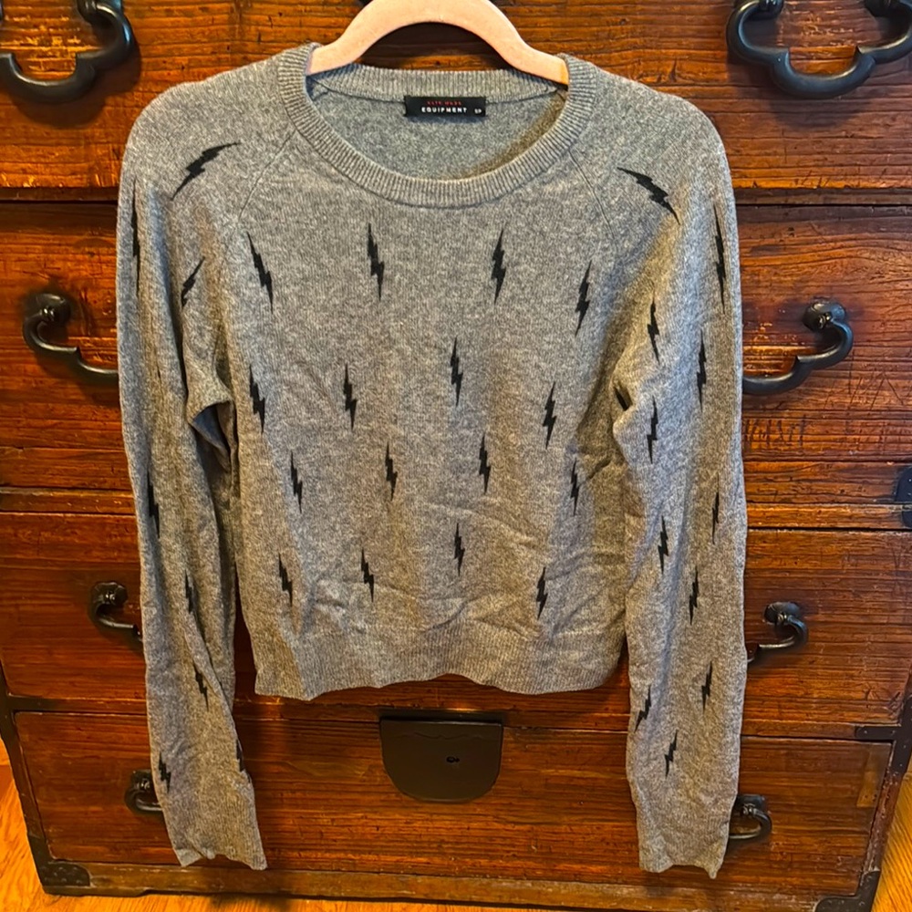 Equipment by Kate Moss cashmere sweater